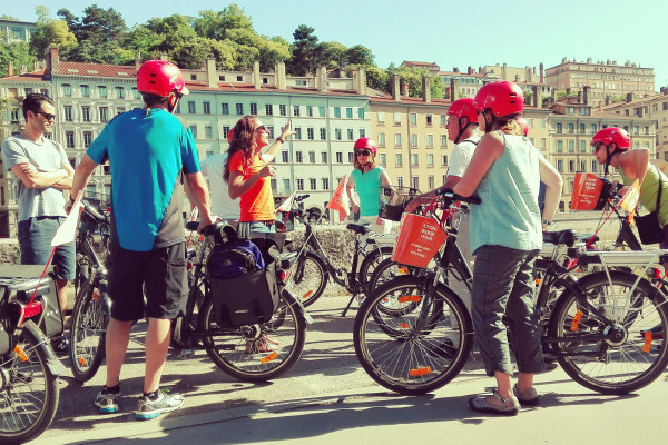 3h Canuts Tour Lyon BIKE Tour