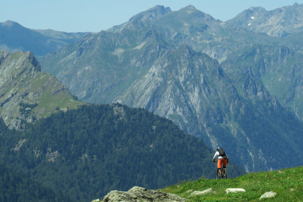 VTT enduro montagne Pyrénées