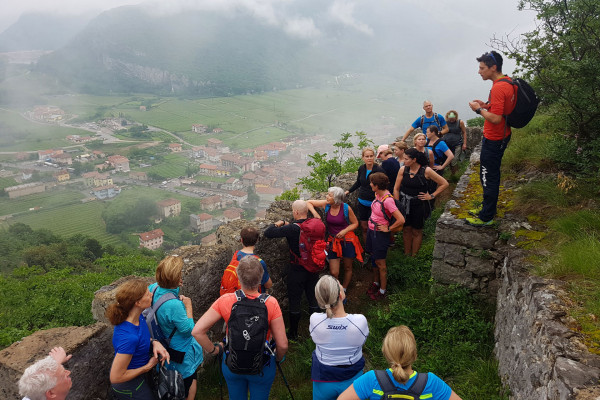 Trekking through the trenches of Monte Corno | Nago-Torbole | Mmove