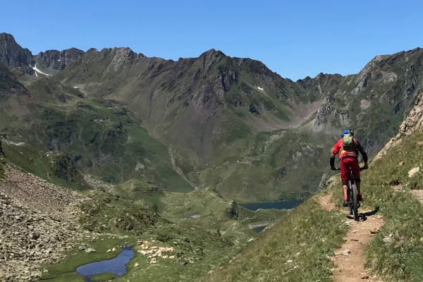 Enduro VTT Pyrénées single track