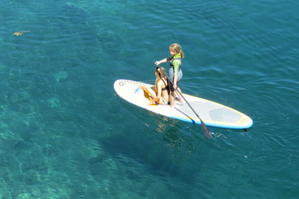 Balade en stand-up paddle au Cap du Figuier