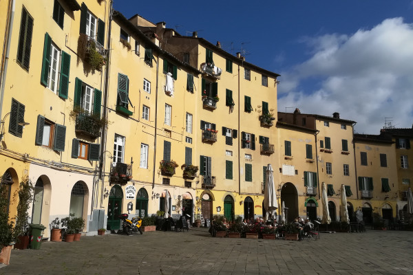 Piazza Anfiteatro