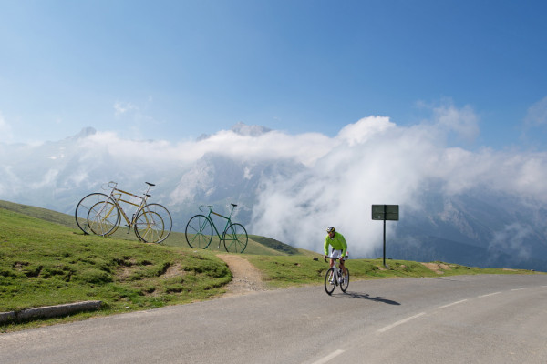 Séjour vélo cols pyrénées vignobles