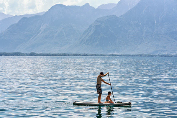 Stand up paddle sur le lac de Sallent