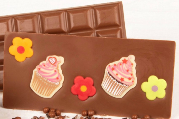Chocolat fabrication maison avec des images cupcakes