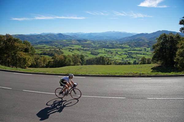Séjour – Vélo « Grands Cols et Vignobles » – 7 jours – Sud-Ouest – Pyrénées