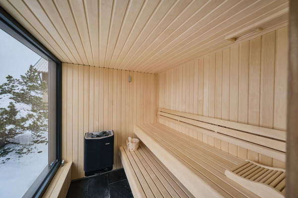 sauna avec vue sur les pyrénées