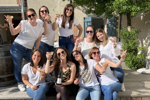 Insolite Expérience Sabrage en privé à Aÿ Champagne