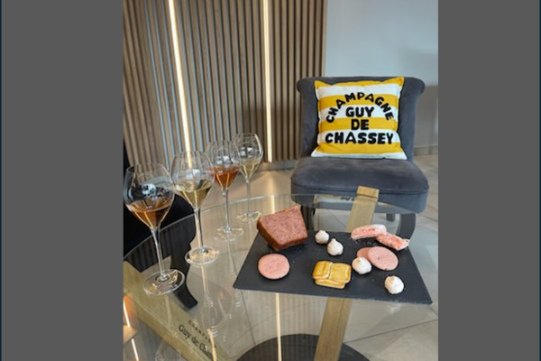 Champagne Guy De Chassey: Visite & Goûter champenois