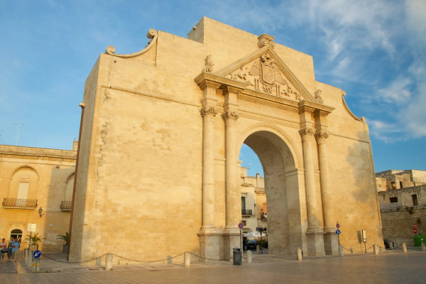 Authentic Routes: Lecce e Otranto con Pick-Up da Bari