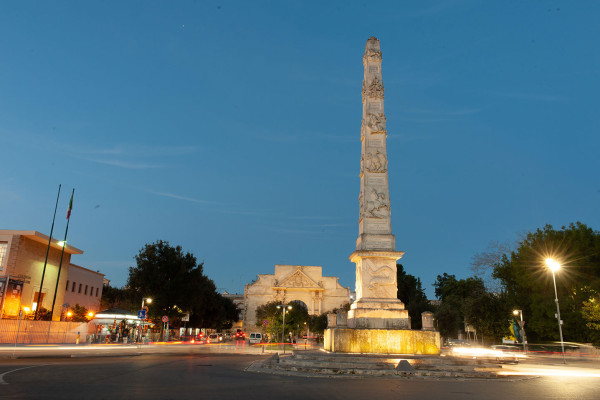 Authentic Routes: Lecce e Otranto con Pick-Up da Bari