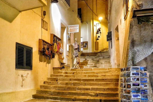 Authentic Routes: Lecce & Otranto with Bari Pick-Up