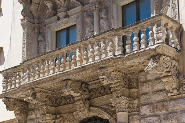 Authentic Routes: Bari, Trani, and Barletta with Polignano Pick-Up