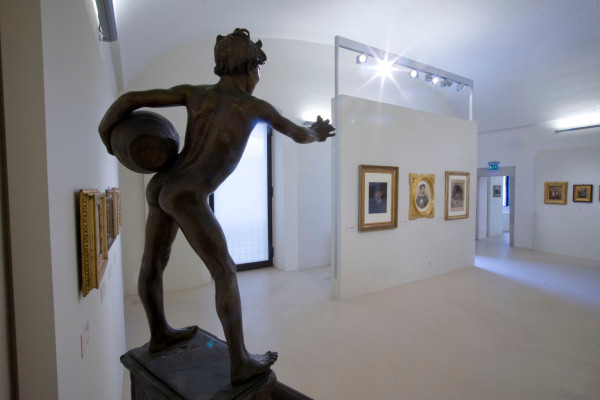 Authentic Routes: Bari, Trani, and Barletta with Polignano Pick-Up