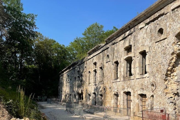 Cave, fort & sabrage – visite groupe à Nogent-l&rsquo;Abbesse