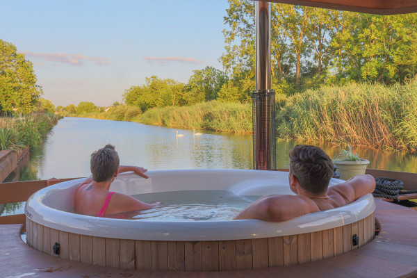 Sunset – Baignade en Croisière en Champagne