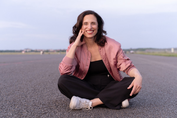 Salon  -  Natascha Roth