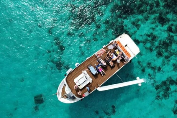 Malta Coastline Cruise: Comino, Blue & Crystal Lagoon photo 4