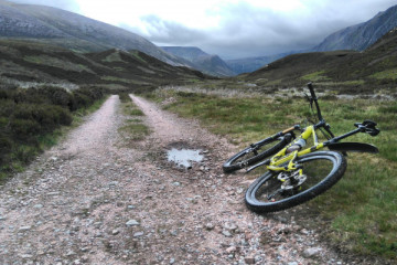 Mountain bike outlet holidays scotland