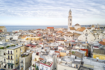 Visita Bari Vecchia: Perditi nei dedali del Borgo Antico