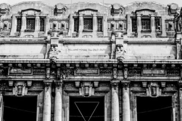 La Stazione Centrale di Milano e il Memoriale della Shoah al Binario 21