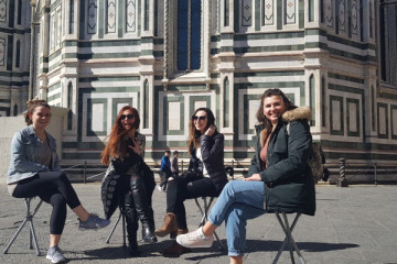Firenze: Giro città privato per chi odia camminare ed ama il gelato!
