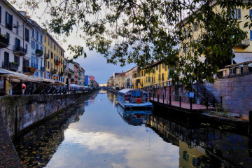Navigazione sui Navigli: Tour della Darsena in Barca