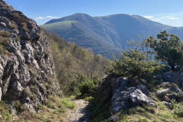 I murales di Cacciano e la Rocca d'Appennino