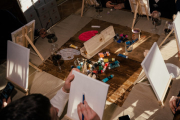 Wine & Paint Experience