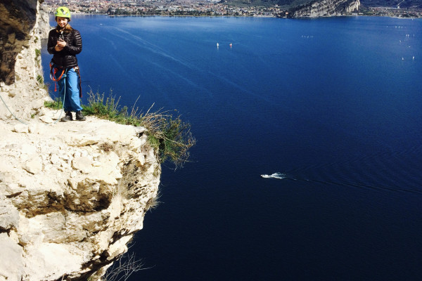 Via Massimiliano Torti, Contrabbandieri, Tracciolino, Balconi sul Garda