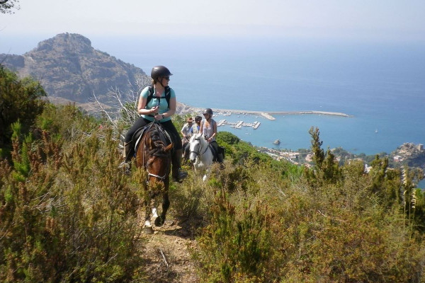 Escursione a cavallo Cefalù e Madonie