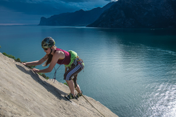 Rock climbing vertical time