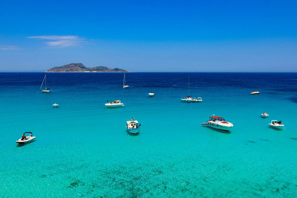 Escursione in barca a Favignana 