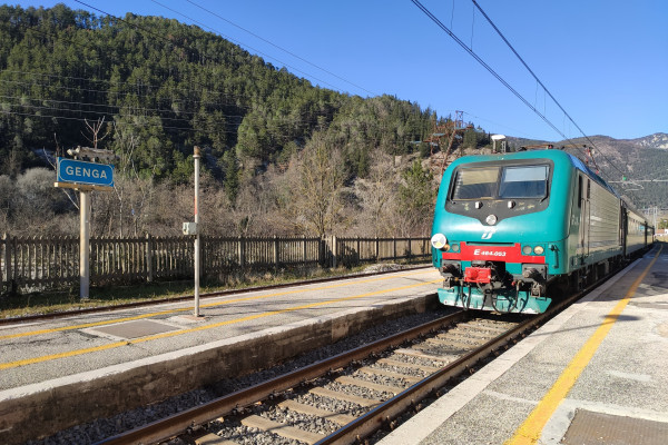 Treno Genga