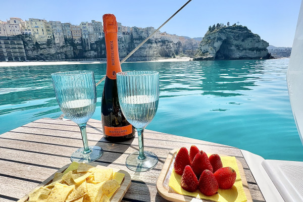 aperitivo in barca