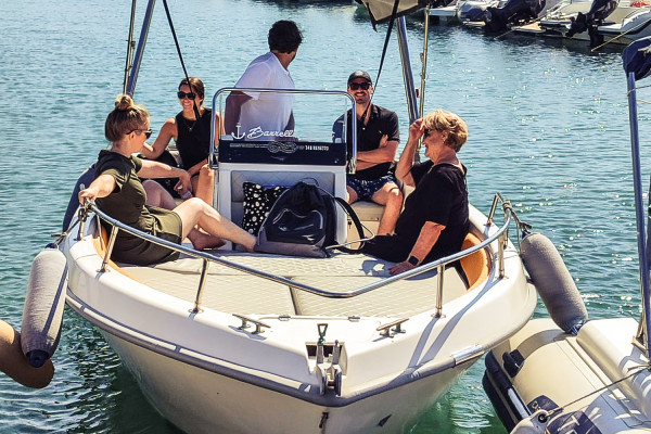 Tour privato in barca 40cv da Salerno ad Amalfi e Positano
