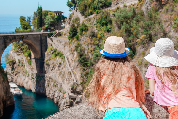 Tour Privato in auto di 8 ore, da Salerno ad Amalfi, Ravello, Positano e Sorrento
