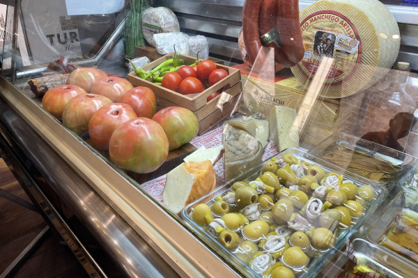 Deliziosi piatti tipici valenciani.