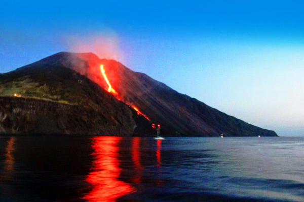 Stromboli in eruzione - La Sciara del fuoco