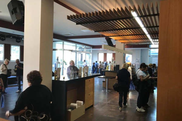 Tour Guidato con Distilleria, Limoncello, Corso di Cucina e Pranzo
