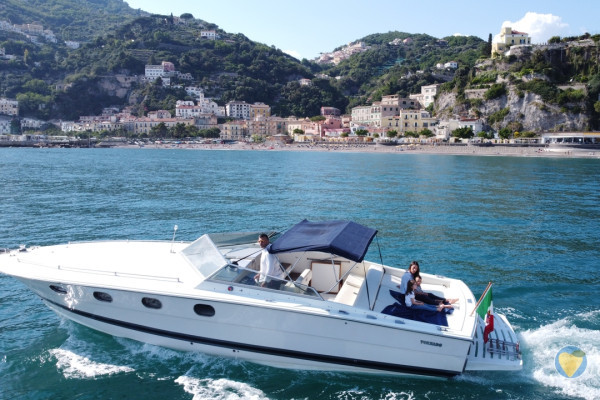 Tour in Yacht Tornado 38 in Costiera Amalfitana
