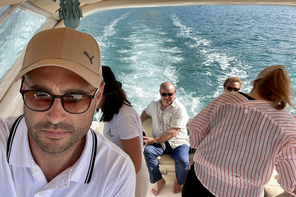 Tour privato in barca della Costiera Amalfitana in yacht Cranchi Zaffiro 34 - Tito rent