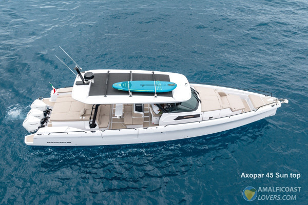 Noleggio Yacht Axopar 45 Sun Top con Skipper da Napoli
