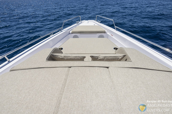 Noleggio Yacht Axopar 45 Sun Top con Skipper da Napoli
