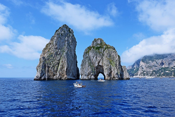 Tour Privato di un Giorno a Capri e la Grotta Azzurra da Salerno
