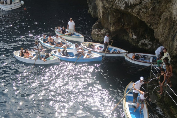 Tour Privato di un Giorno a Capri e la Grotta Azzurra da Salerno
