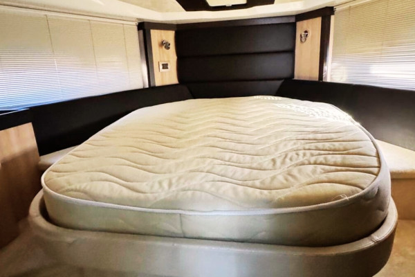 Noleggio Yacht Cranchi M44: Tour in Costiera Amalfitana