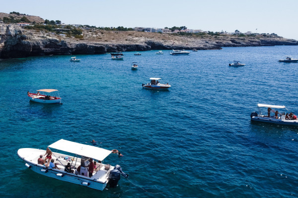 Escursioni alle grotte di S. M. di Leuca sul versante Ionico
