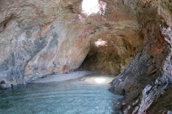 Grotta Perciata Favignana