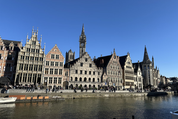 Lungo fiume Gand | A Zonzo Tour